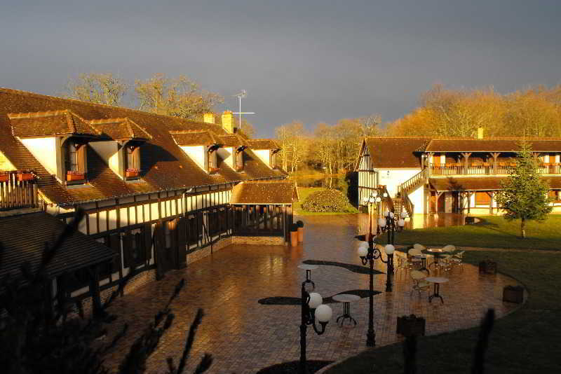 L'oree Des Chenes, The Originals Relais Hotel La Ferte-Saint-Aubin
